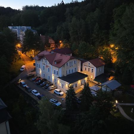 Boutique Hotel Swisshouse Mariánské Lázně Exterior foto