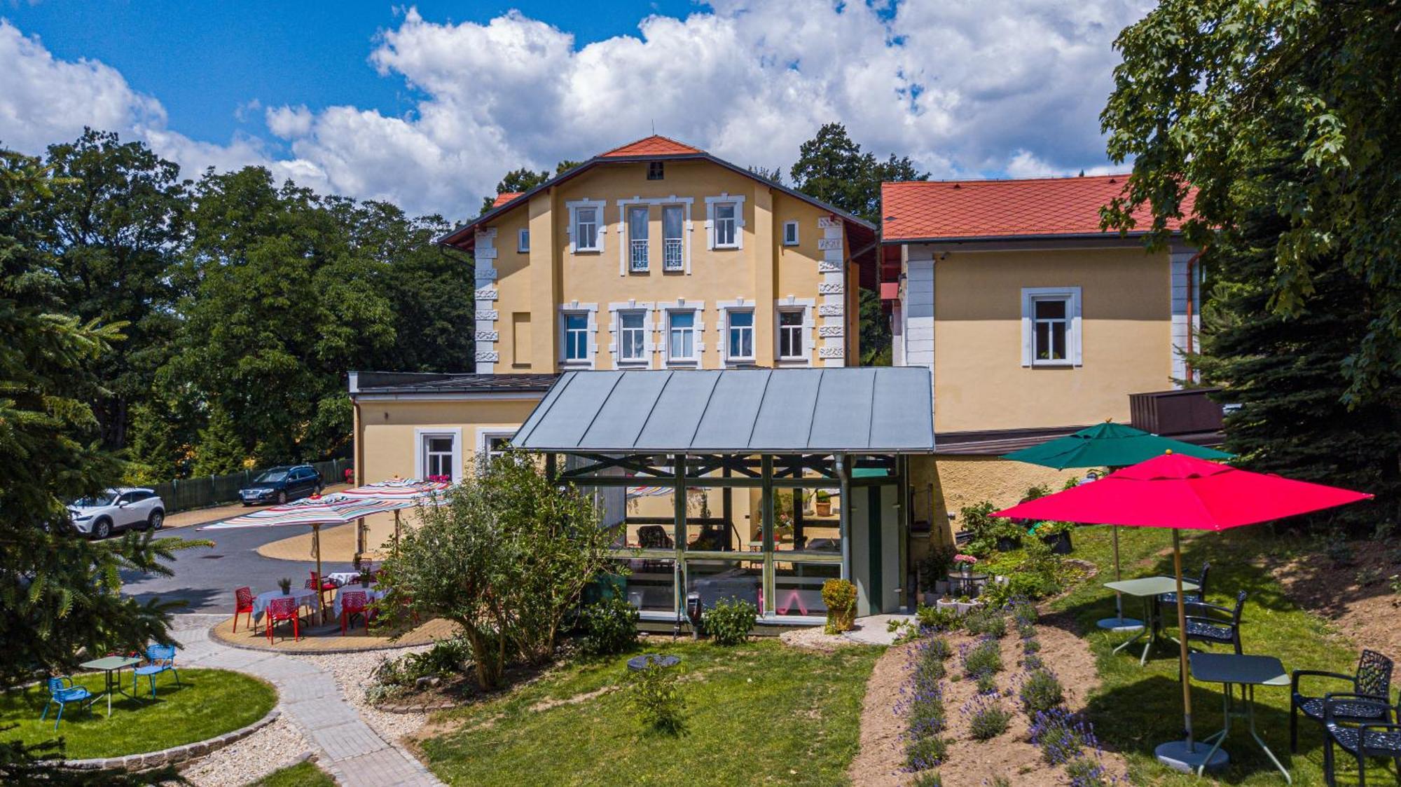 Boutique Hotel Swisshouse Mariánské Lázně Exterior foto