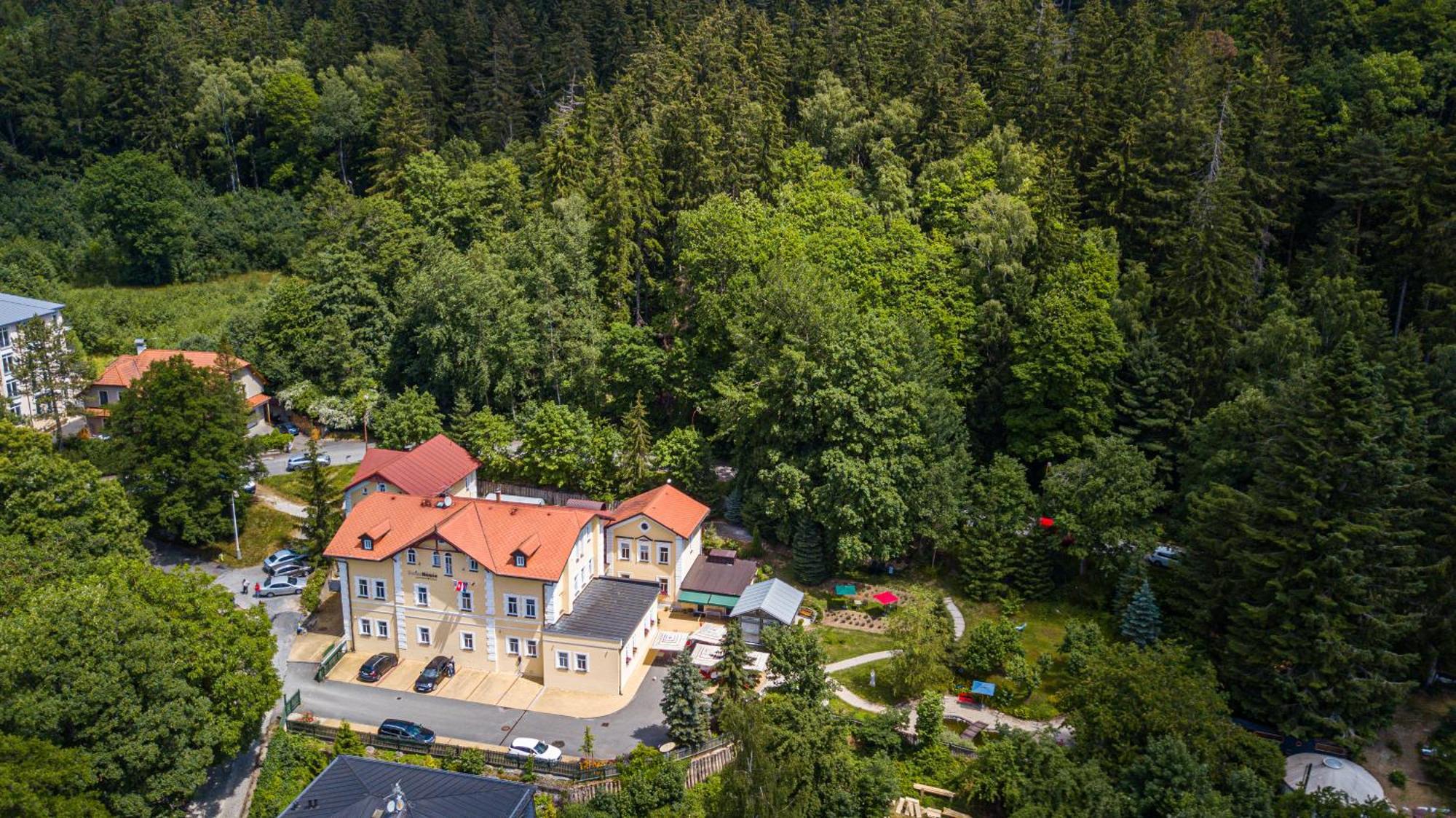 Boutique Hotel Swisshouse Mariánské Lázně Exterior foto